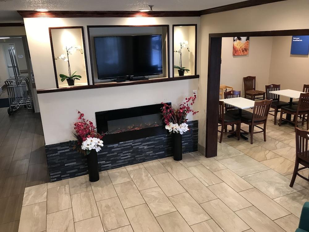 Baymont By Wyndham Grand Rapids Airport Hotel Cascade Luaran gambar